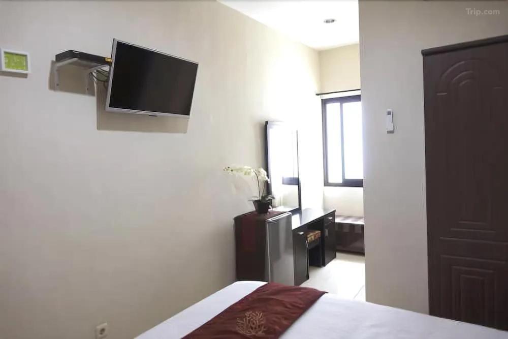 Tuban Torres Accommodation Kuta Lombok Exteriér fotografie
