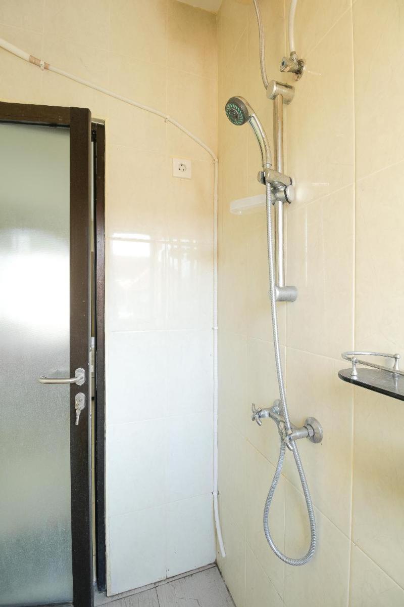 Tuban Torres Accommodation Kuta Lombok Exteriér fotografie