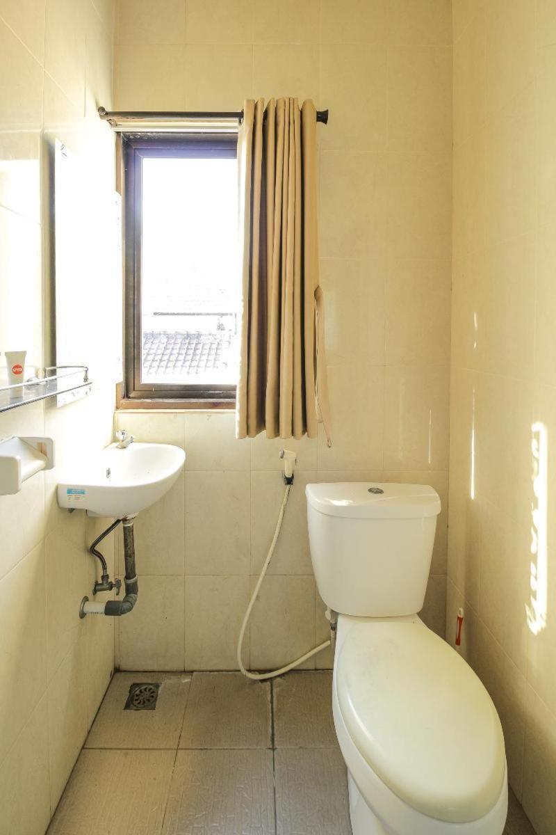 Tuban Torres Accommodation Kuta Lombok Exteriér fotografie