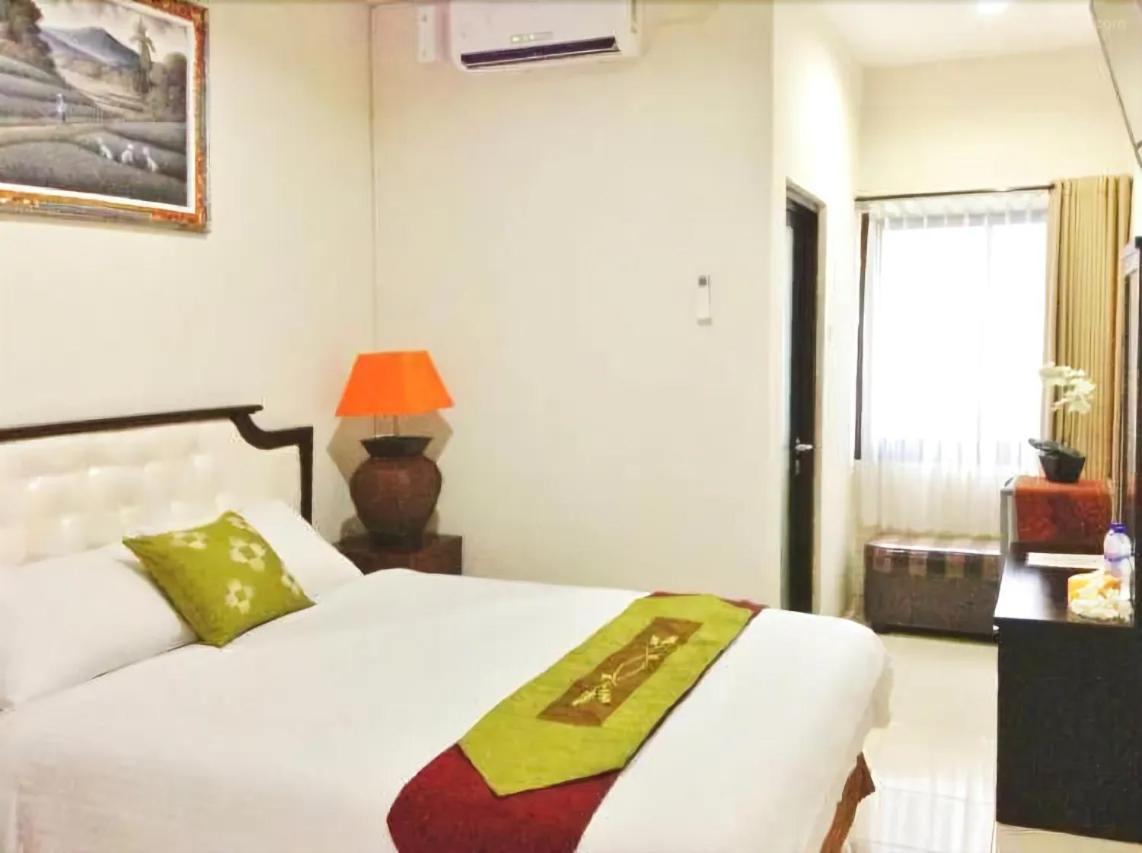 Tuban Torres Accommodation Kuta Lombok Exteriér fotografie